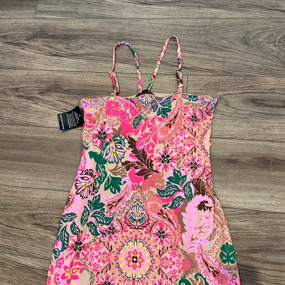 NWT! Boston Proper Medallion Dreams Print Gem Detailed Halter Dress Size Medium - Picture 9 of 13